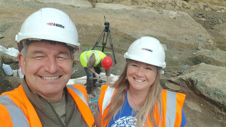 Quarry near Swindon reveals Neanderthal hand tools alongside Britain’s biggest mammoth ‘graveyard’